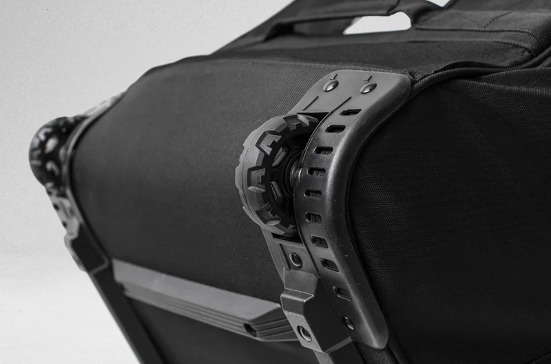 SAC DUFFEL 170L AVEC ROULETTES