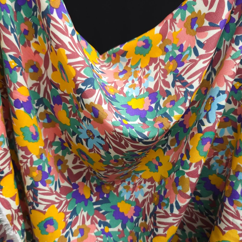 Tissu popeline 100 % Rayonne | Imprimé floral