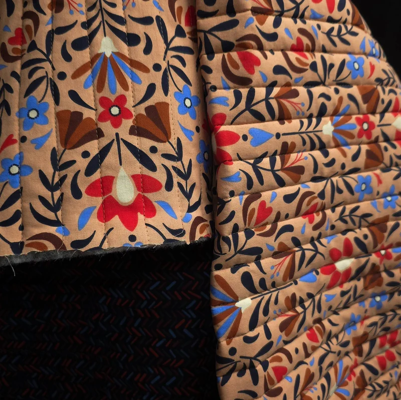 Coton matelassé réversible | Motif floral folklorique & géométrique | Beige chaud