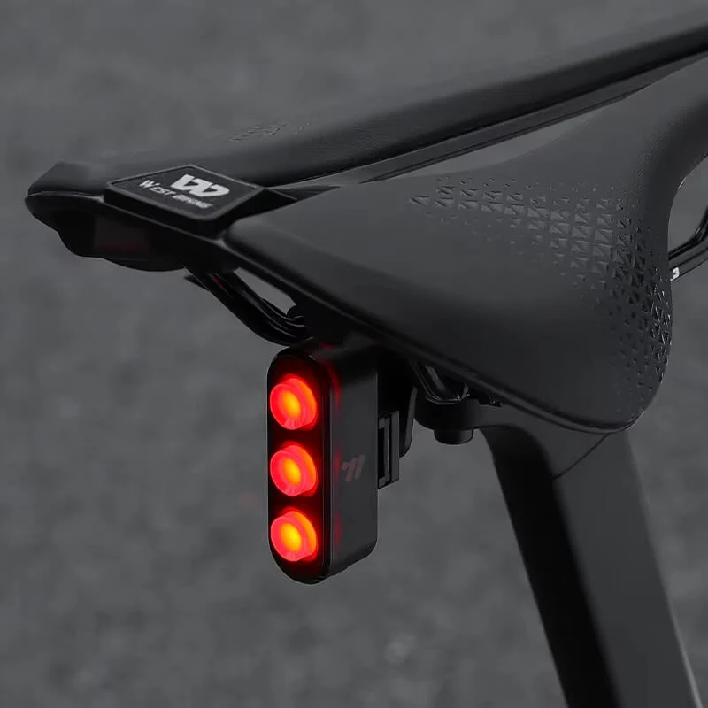 RideTorch™ | Feu arriere velo avec détection automatique et visibilité renforcée