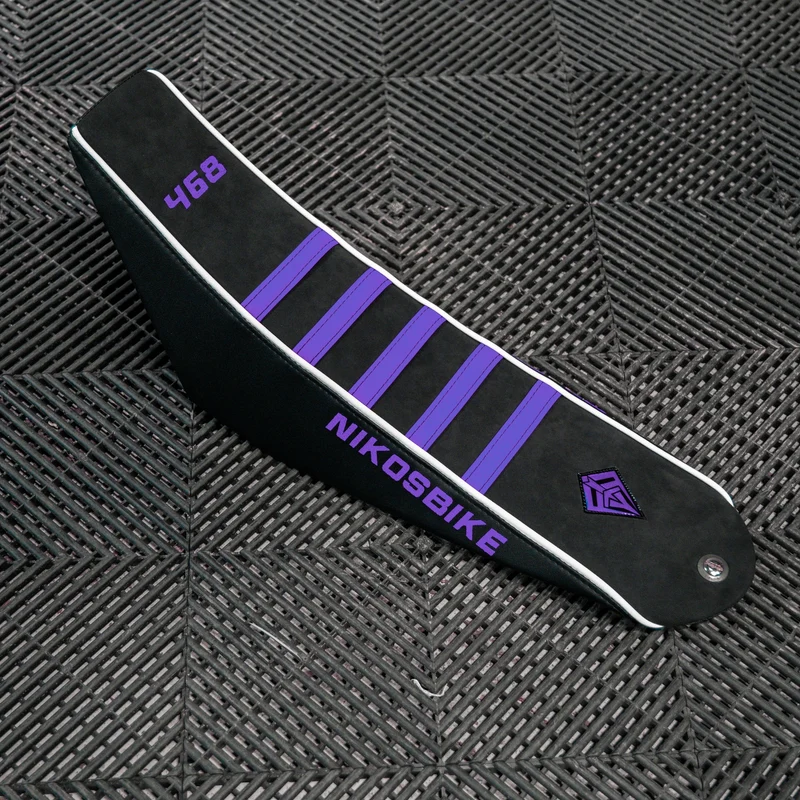 Housse De Selle - FIFTY HOLOGRAPHIQUE - Violet