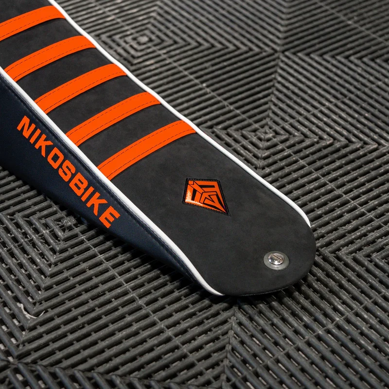 Housse de Selle - FIFTY HOLOGRAPHIQUE - Orange