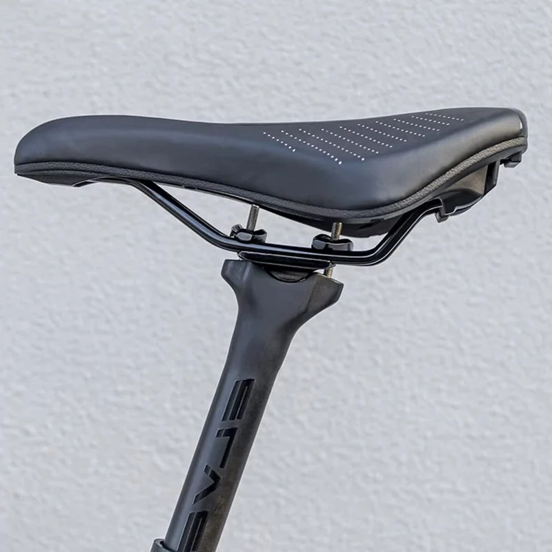 VeloxFlow™ | Selle velo route ergonomique et respirante pour soulager les douleurs