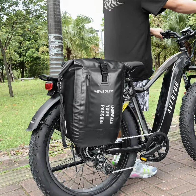 RoadVault™ | Sacoche velo porte bagage grande capacité extensible et multifonctionnelle 27L