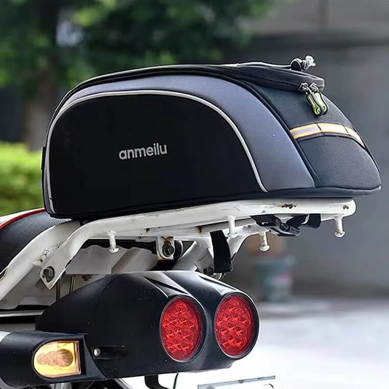 CarryTrail™ | Sacoche velo porte bagage étanche et pratique 8L