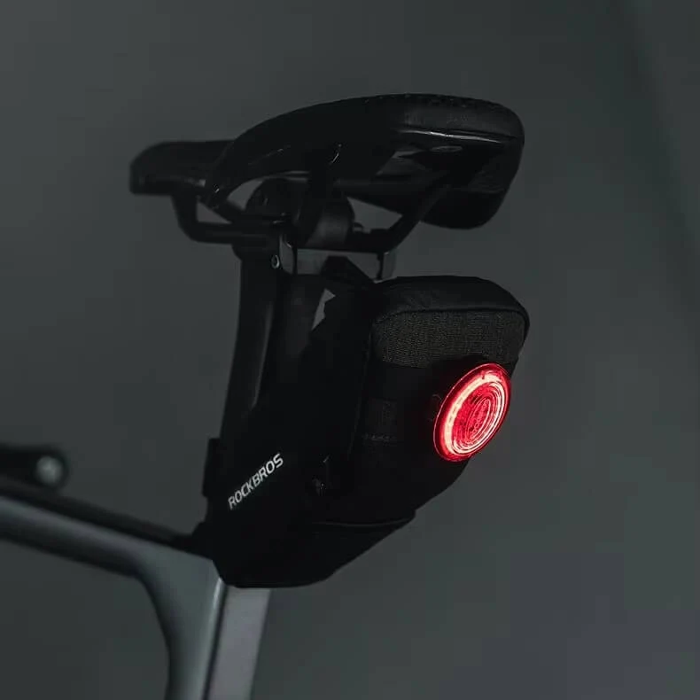 RoadMate™ | Sacoche de selle imperméable et compacte avec garde-boue intégré