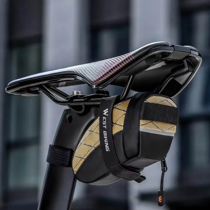 TrailPacker™ | Sacoche de selle légère avec bandes réfléchissantes