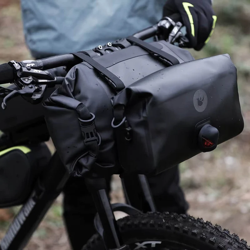 HandleBarPouch™ | Sacoche guidon vélo étanche et portable