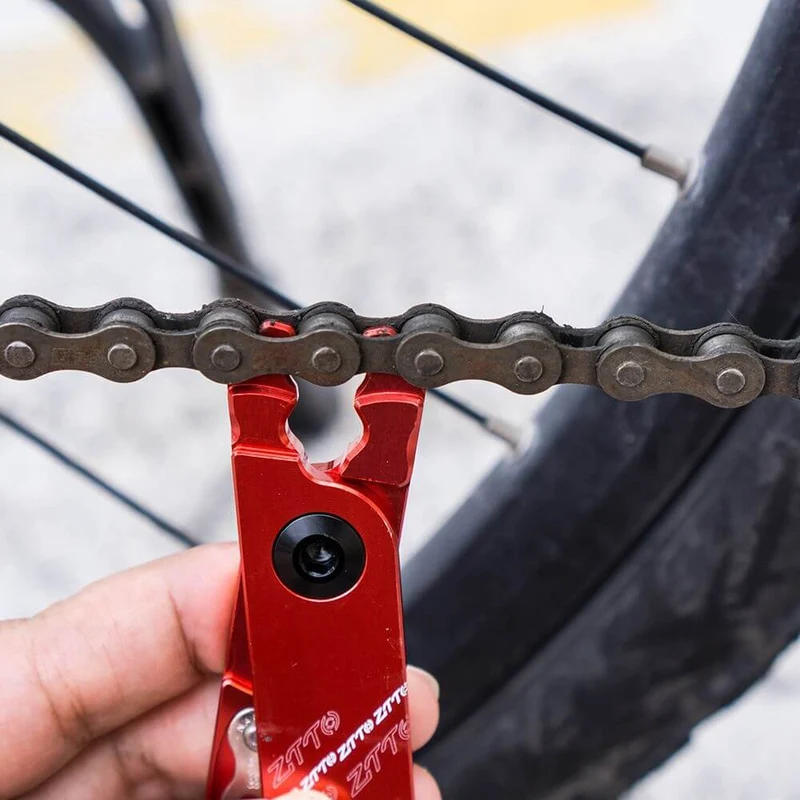 ClampPro™ | Pince chaine velo 5 en 1 avec démonte-pneu intégré