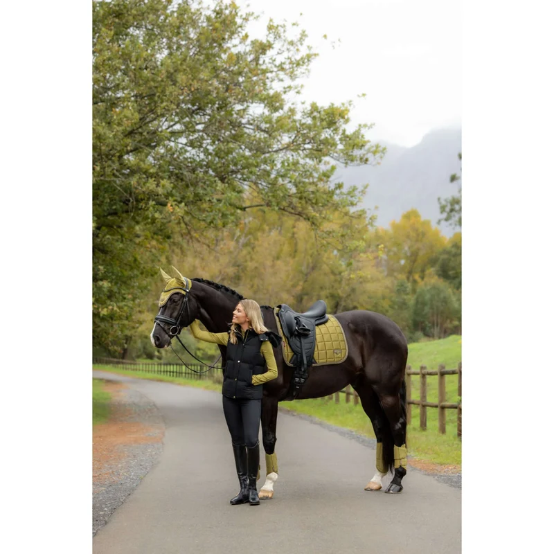 LeMieux Tapis de Selle Loire Classic Square Dressage Gooseberry