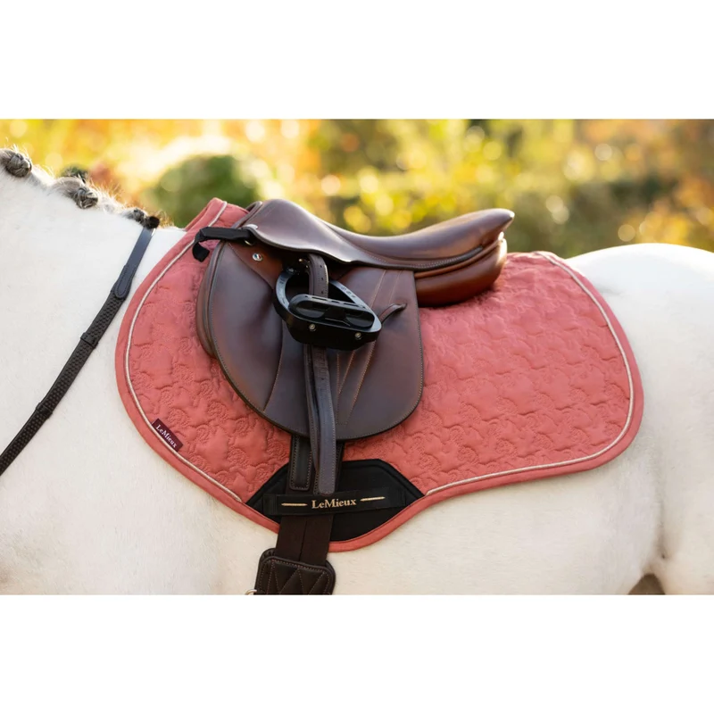 LeMieux Tapis de Selle Suede Square de Saut Spiced Earth