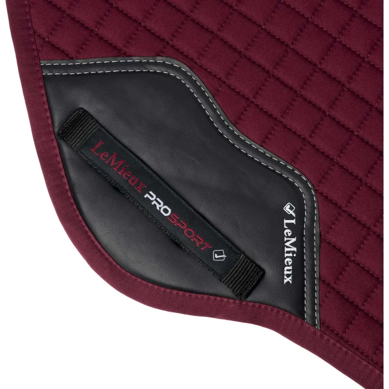 LeMieux Tapis de Selle Cotton Square Close Contact Bordeaux