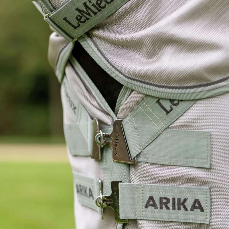 LeMieux Couverture Anti-Mouches Arika Armour-Tek Pierre