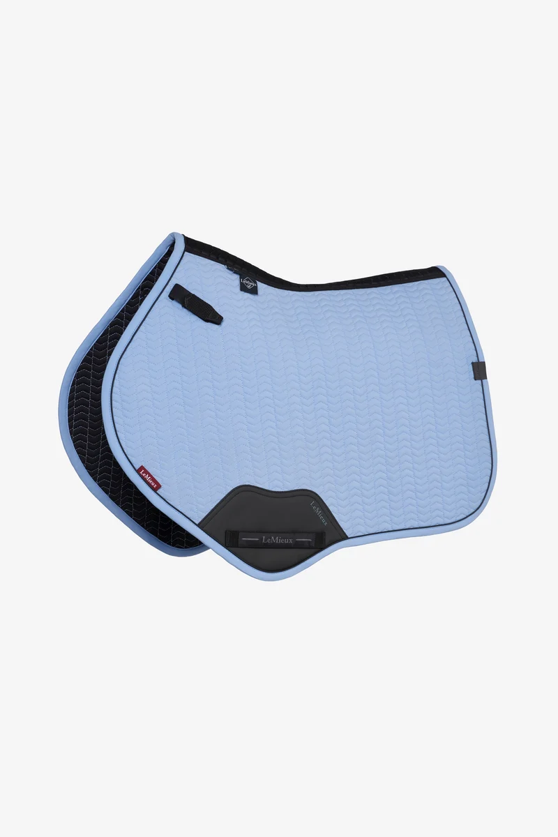Essence tapis de selle de saut Eurojump Powder Blue L