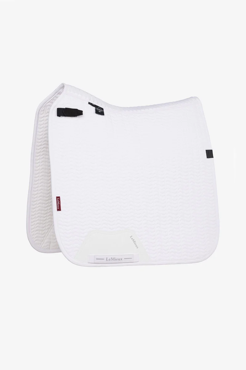 Essence tapis de selle de dressage White S/M