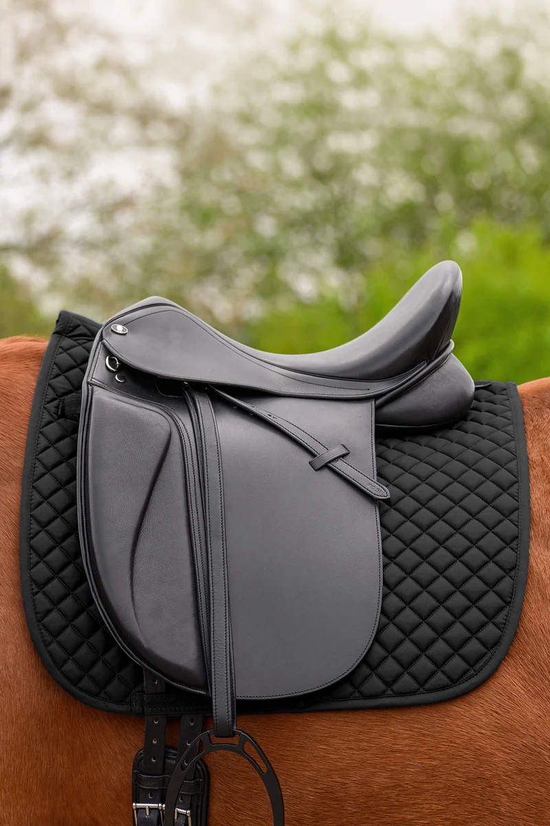 Felix Tapis de Selle de Dressage Black F
