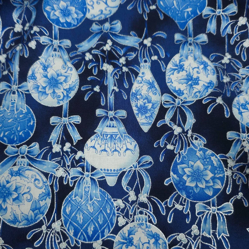100 % coton | Éclat des fêtes | Raffinement Festif | Bleu marine | Robert Kaufman