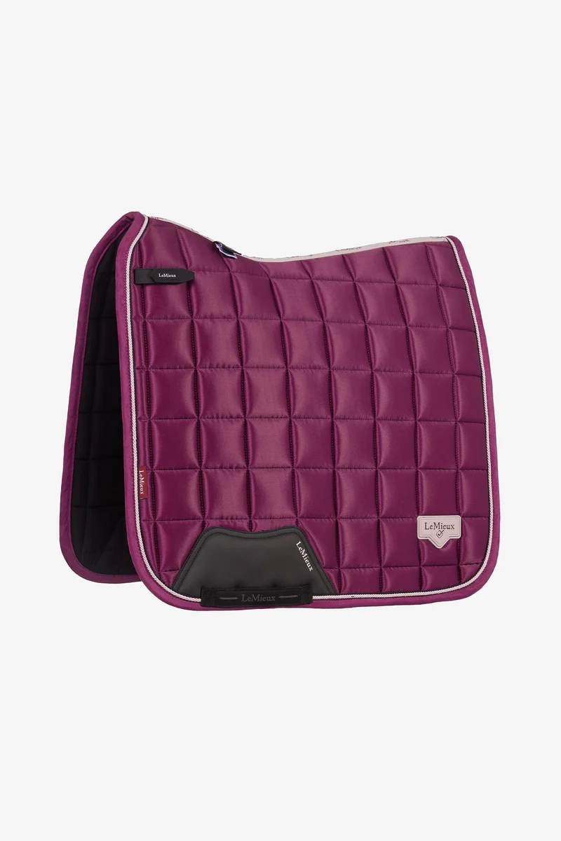 Loire tapis de selle carré classique de dressage Blackberry S/M