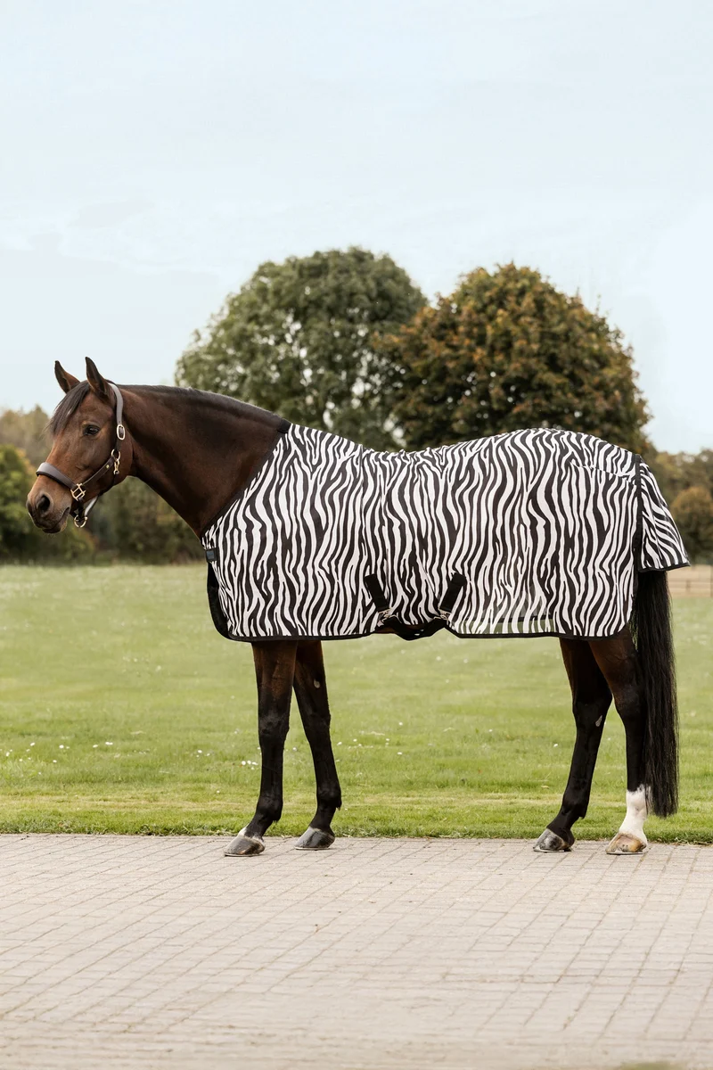 Zebra couverture anti-mouches avec sangles croisées Black/White 105